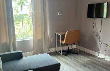 Renovated Condo near Disney Free Shuttle to Parks - Foto 8