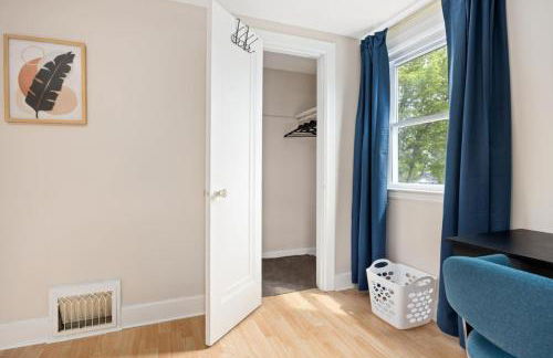 Cozy Mid Century Oasis with 2 KING beds - Foto 14