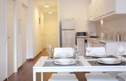 AB Montjuic - Foto 9