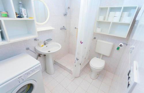 Holiday house with a parking space Lozisca, Brac - 15444 - Foto 17