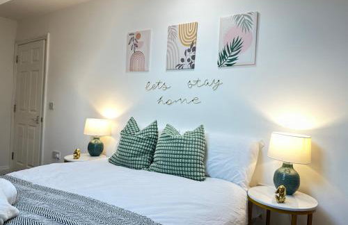 Cozy Two Bedroom Apt in Central Ilkeston with Netflix and Work-ready - Foto 30