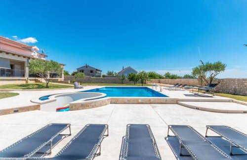 Family friendly house with a swimming pool Gornje Rastane, Biograd - 24616 - Foto 8
