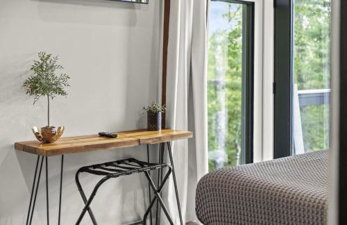 Luxury Hot-Tub WiFi - A Red River Barnhouse - Foto 17