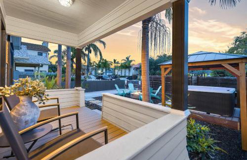 Mid-City 2BR Retreat Firepit Nights with Free Parking - Photo 11