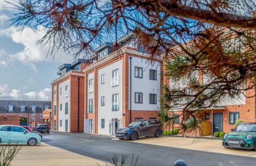 1 bed Albury Contemporary Apartment with Secure Parking - Pass the Keys - Photo 17