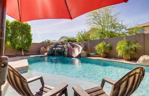 4 Mi to Surprise Stadium! Snowbird Haven with Pool - Foto 2