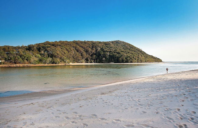 Little Palms by Burleigh Letting Co - Photo 47