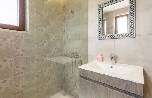 Villa Lulla Large Heated Private Pool Sea Views A C Wifi - 3200 - Foto 76