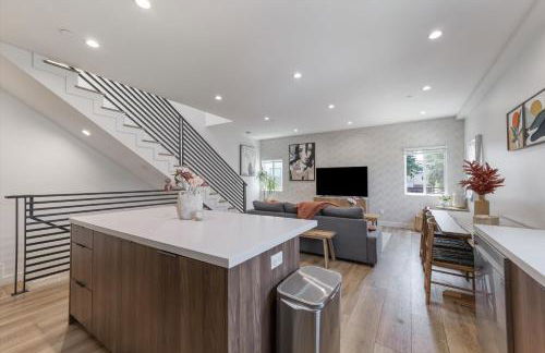 LA Haven Spacious Townhome - Foto 22