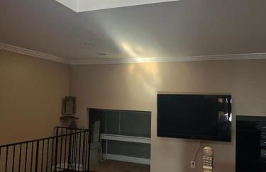 Large 2Level 3BR, 3BA Condo with free parking near Downtown Washington DC - Foto 12