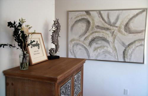 La Jolla Beach Villa Gem - Photo 13