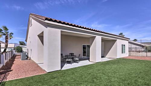 Bright Home with Yard, 4 Mi to Colorado River! - Foto 1