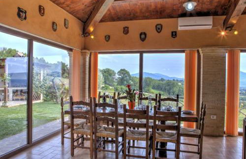 Villa San Lorenzo - Hilltop Villa With Private Pool, Jacuzzi & AirCO - Photo 57