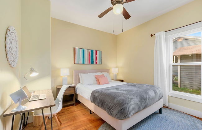 Walk Everywhere - Art, Restaurants, Poudre River - Foto 4