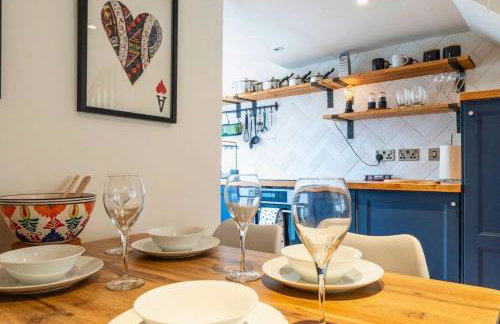 Cosy 2BD Cottage in Oxfordshire - Near Daylesford! - Photo 55