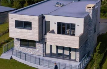 Modern 5 Bedroom Luxury Home with Sea Views and Hot Tub - Photo 1