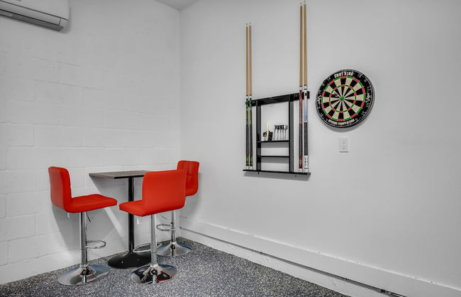 Luxury Home w Heated Pool, Gym, Playground & More! - Foto 64