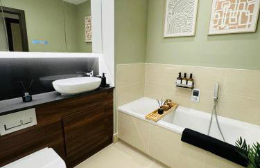 Modern 2Bed 2Bath Maidstone Apt - Parking, WiFi, Balcony - Perfect Long Stay - Foto 9