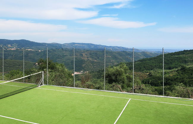 14 bedroom House in Prelà with swimming pool and garden - Photo 46