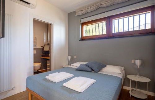 Modern and Elegant apartment with a spacious sea view terrace overlooking Palmaria Island Bright designer interiors Fully equipped Up to 6 guests Private parking Aircon All the comforts for a perfect stay - Foto 80