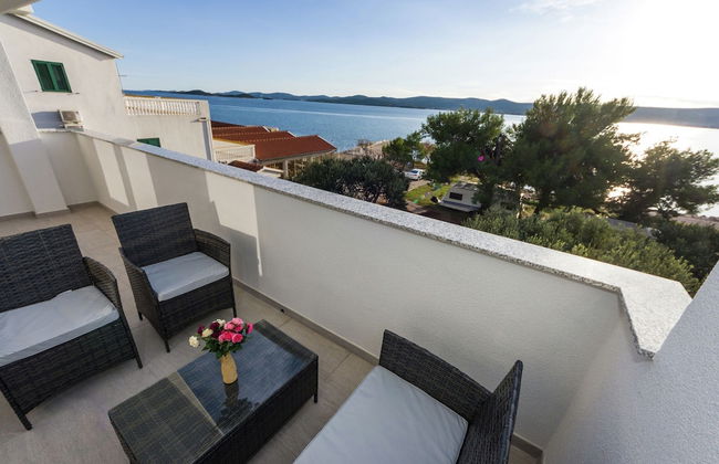 Sea-view Apartment With Garden - Foto 32