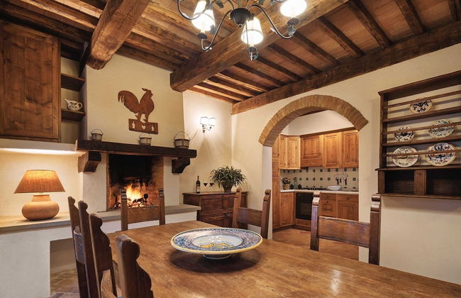 Tower House in Umbria With Pool and Garden - Foto 7