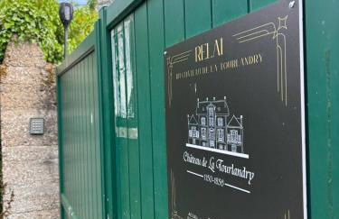 Gîte du RELAI du Château - Parc Oriental - Puy du Fou - Foto 16