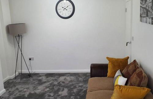 Exquisite and Modern 2 bed Maisonette - Foto 7