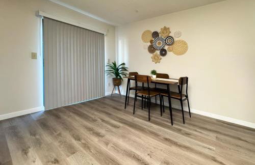 WiFi - Pet Friendly - Laundry - Short - Long Term - Foto 16