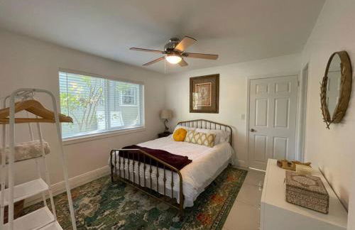 Jungle Cottage with luxury pool, hot tub and more! - Photo 12