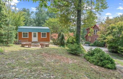 Luxury Cabin 45 Min to Asheville Hot Tub & Fire pit - Foto 28