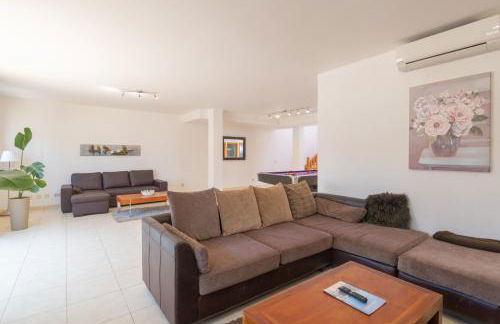 CASA LAURA VISTA LOBOS - spacious Villa with heatable pool and sea views - Photo 20
