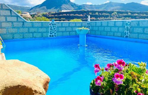 Arrebol Suite con Jacuzzi, piscina y naturaleza - Foto 30