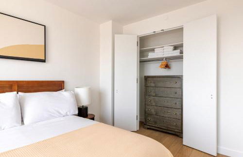 Blueground Long Island City washer nr Gantry Plaza NYC-2022 - Foto 10