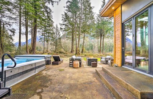 Heated Swim Spa! 15-Acre Cabin on Skykomish River - Foto 29
