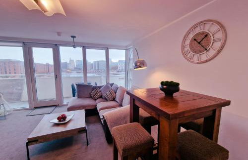 5 star Luxury Apartment in City Centre with views - Foto 9