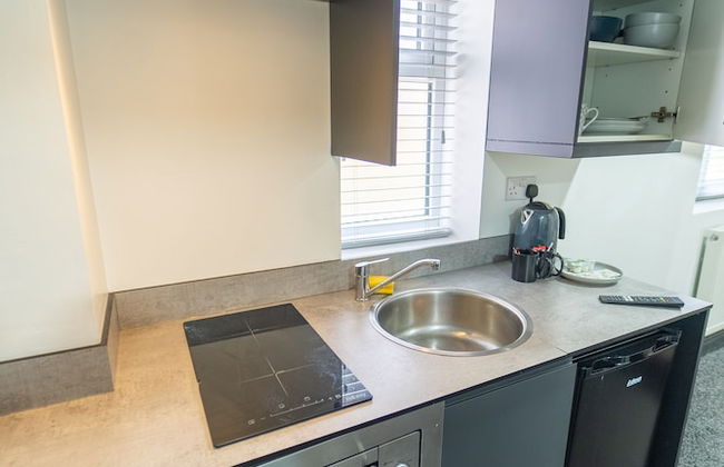 Lovely Studio in Selly Oak 10 Mins From City! - Photo 7