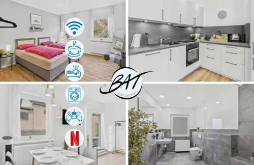 BAT Home Solutions Saarburg Altstadt - alles was ein Hotel nicht bietet - 3 Apartments 45 bis 75 qm für bis zu 12 Personen - direkt unter der Burg - 2 Min zur Altstadt - Weinbergblick, Heimkino und E-Ladesäulen - Foto 2