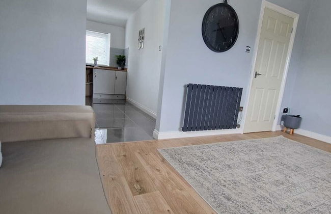 Captivating 2-bed Apartment in Tenby - Foto 17