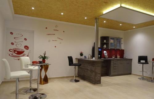 Apartment Modern eingerichtete Suite mit Terrasse by Interhome - Foto 13