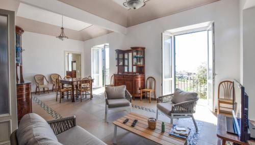 5 Bedroom Nice Home In Bovalino - Foto 2