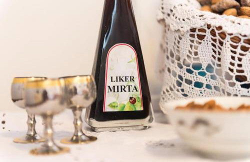 Guest House Kola - Double Room with Terrace - Foto 18