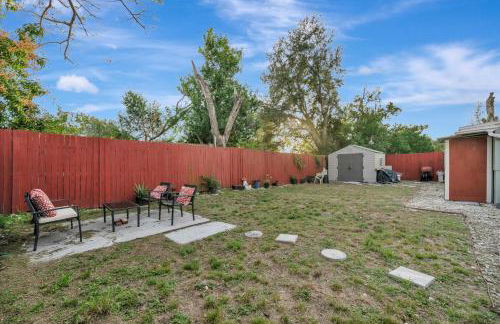 Sleeps 8 Near Busch Gardens with BBQ and Fenced Yard - Foto 53