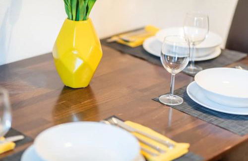 Beautiful 2 Bedroom Apartment incl Parking - Foto 19