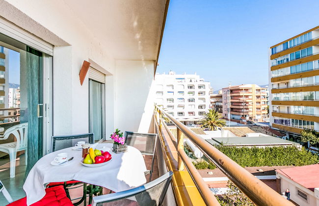 Roses Holiday Center - Foto 14