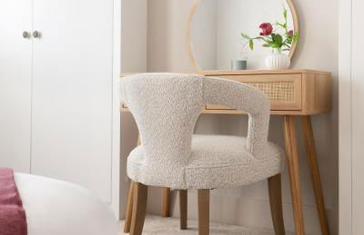 Luxury Family Home in Central Windsor with Large Garden, Games Room, Office, Parking & Pet-Friendly - Photo 8