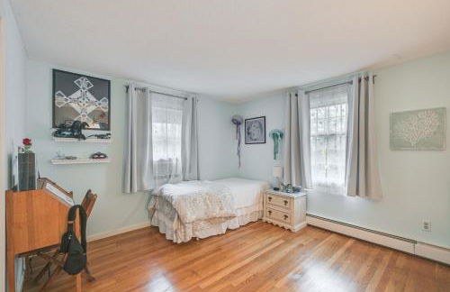 10 Mi to Crane Beach Wooded Home Near Boston! - Foto 18