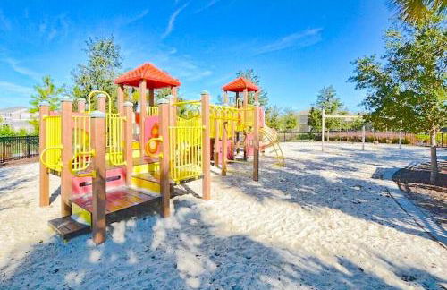 Marvelous Villa, South facing pool and hot tub, themed bedrooms near Disney - Foto 62