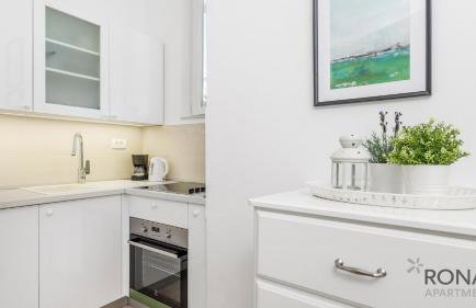 Rona Apartment Flower 1 and Flower 2 - Foto 21