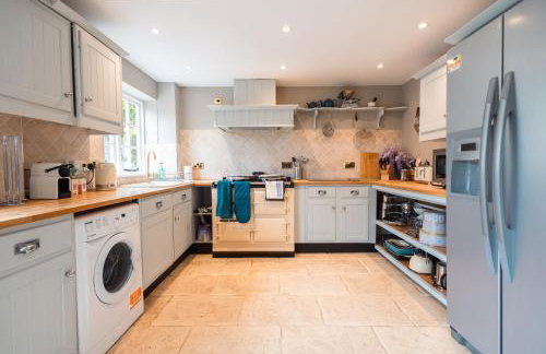 Lavender Cottage - Photo 10